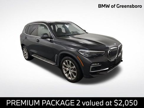 Used 2021 BMW X5 xDrive40i w/ Premium Package 2 image 1
