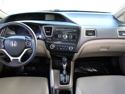 Used 2013 Honda Civic Natural Gas image 12