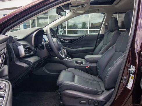 Used 2025 Subaru Outback Limited XT w/ Popular Package #2 AWD/4WD image 7