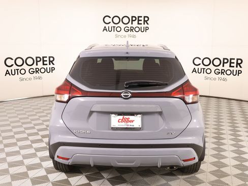 Used 2022 Nissan Kicks SV image 20