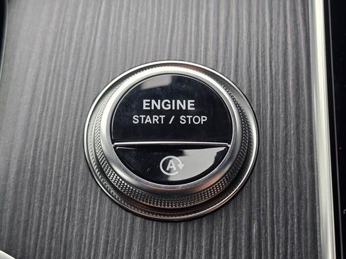 New 2026 Mercedes-Benz GLC 300 4MATIC image 36
