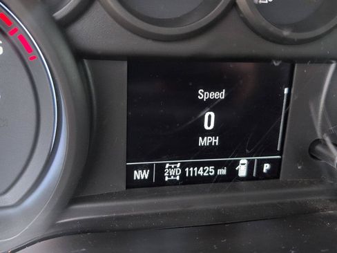 Used 2019 Chevrolet Silverado 1500 Custom w/ Custom Convenience Package AWD/4WD image 22