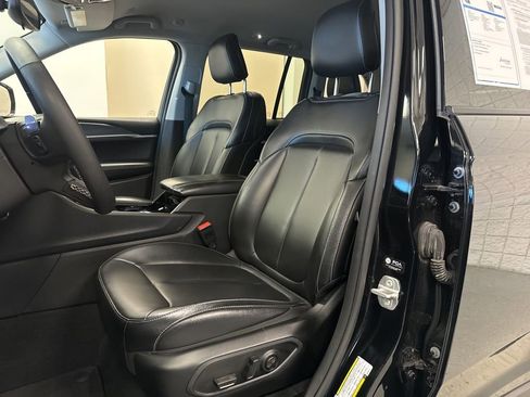 Used 2023 Jeep Grand Cherokee Limited AWD/4WD image 8
