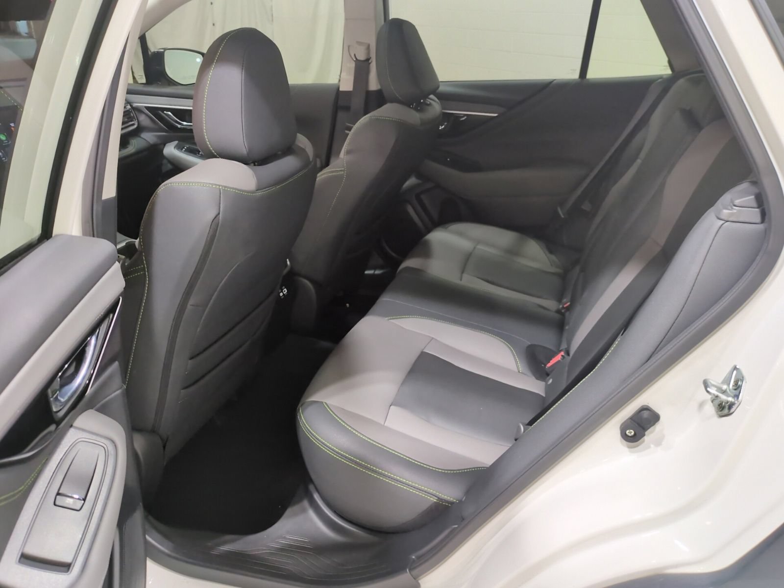 Used 2024 Subaru Outback Onyx Edition AWD/4WD image 15