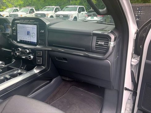 Used 2022 Ford F150 XLT w/ Equipment Group 302A High AWD/4WD image 17