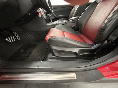 Used 2009 Pontiac G8 GT w/ Premium Package image 26