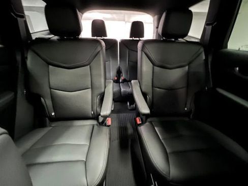 Used 2024 Cadillac XT6 Premium Luxury image 19