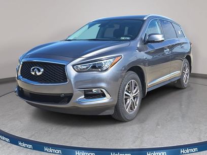 Used 2019 INFINITI QX60 Luxe w/ Essential Package