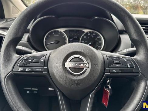 Used 2024 Nissan Versa S w/ S Plus Package image 24