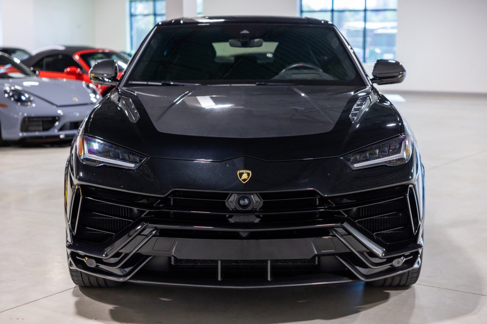 Used 2024 Lamborghini Urus Performante AWD/4WD image 11
