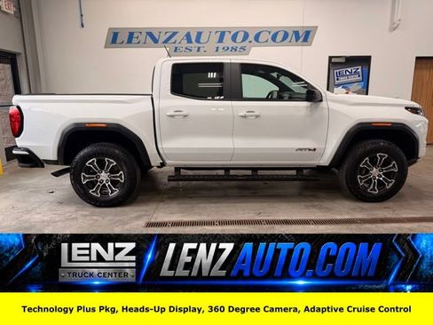 Used 2023 GMC Canyon AT4 w/ AT4 Premium Package AWD/4WD image 1