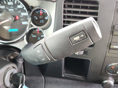 Used 2013 GMC Sierra 1500 SLE RWD image 24