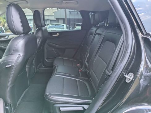Used 2022 Ford Escape SEL AWD/4WD image 14