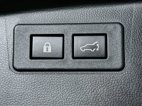 Used 2022 Subaru Outback Limited AWD/4WD image 14