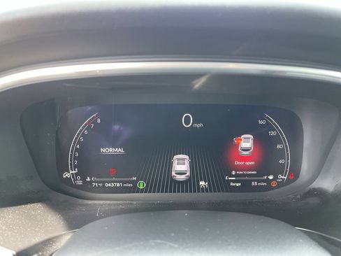 Used 2023 Acura MDX SH-AWD w/ Technology Package image 15