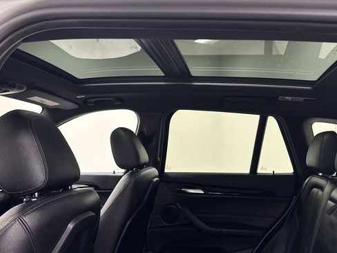 Used 2018 BMW X1 xDrive28i image 24