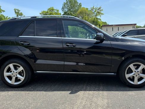 Used 2016 Mercedes-Benz GLE 350 4MATIC w/ Premium Package image 11