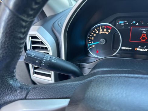Used 2016 Ford F150 Lariat w/ Equipment Group 502A Luxury AWD/4WD image 21