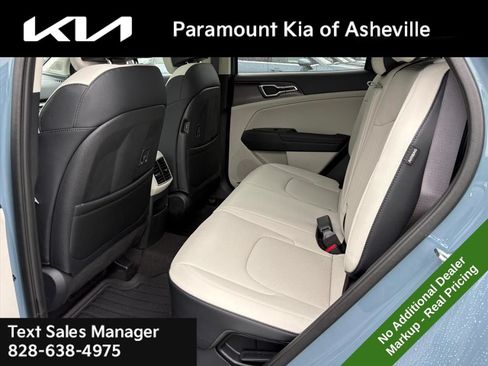 New 2026 Kia Sportage EX AWD/4WD image 23