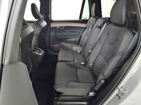 Certified 2026 Volvo XC90 B6 Plus AWD/4WD image 39