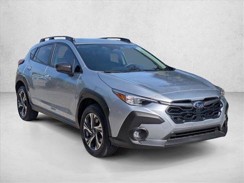 Used 2024 Subaru Crosstrek 2.0i Premium AWD/4WD image 3