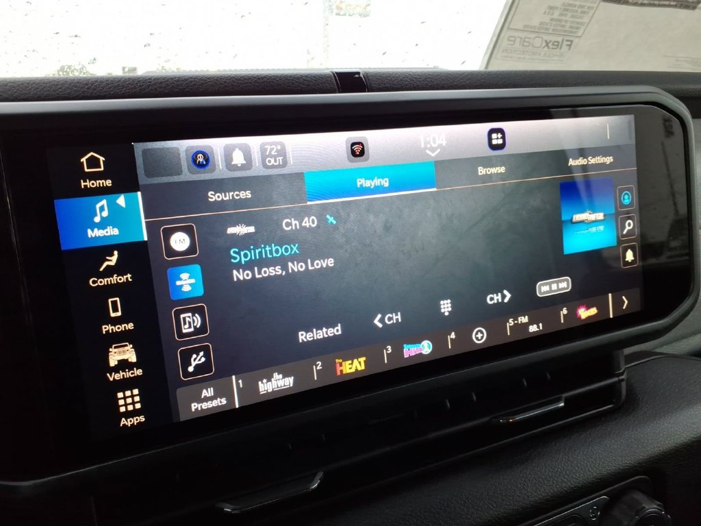 New 2027 Jeep Gladiator Sport AWD/4WD image 16