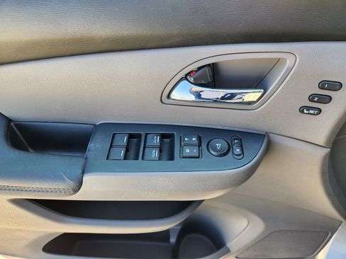 Used 2016 Honda Odyssey Touring image 19