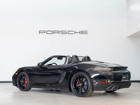 Used 2024 Porsche 718 Boxster GTS image 3