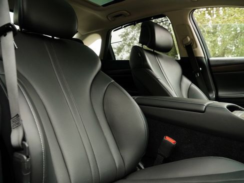 Used 2023 Genesis G80 2.5T w/ Advanced Package image 14