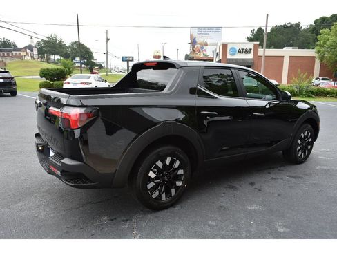 New 2025 Hyundai Santa Cruz SE image 5