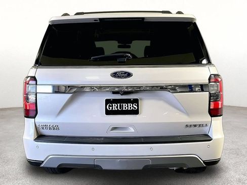 Used 2018 Ford Expedition Limited w/ Equipment Group 301A AWD/4WD image 6