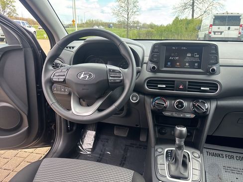 Used 2020 Hyundai Kona SEL AWD/4WD image 17