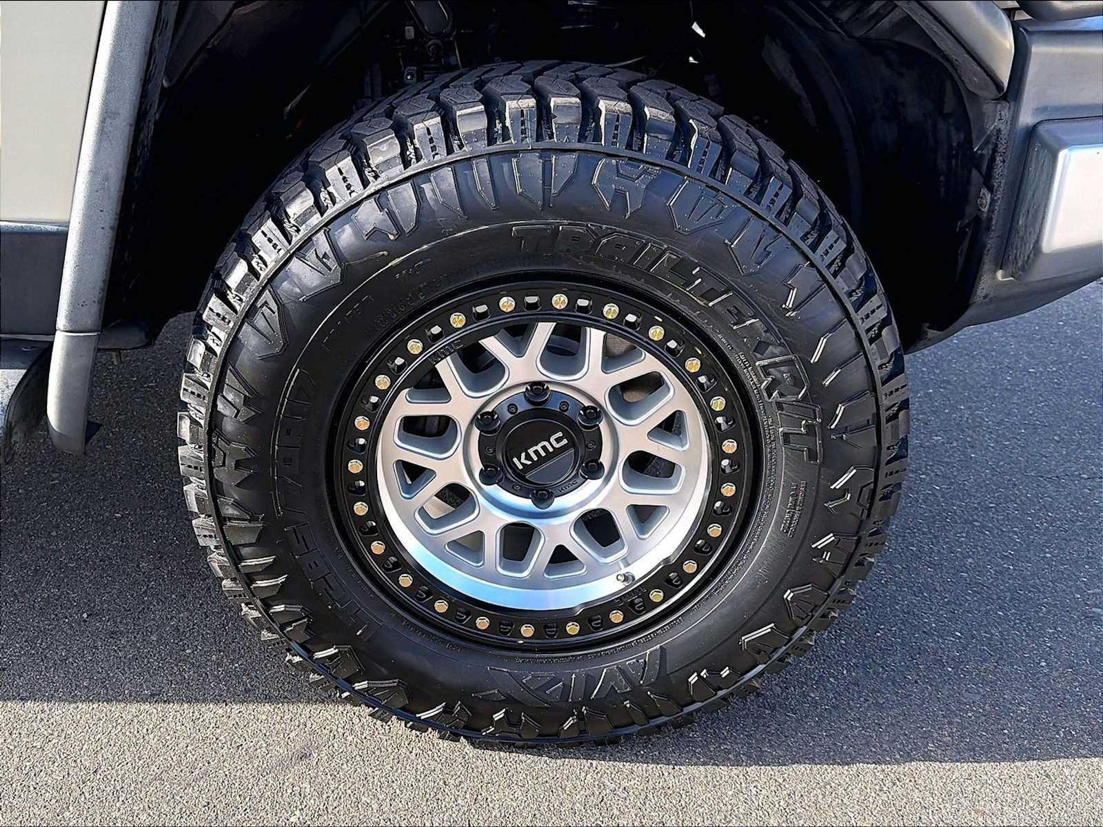 Used 2008 Toyota FJ Cruiser 4WD w/ Upgrade Pkg 2 image 11