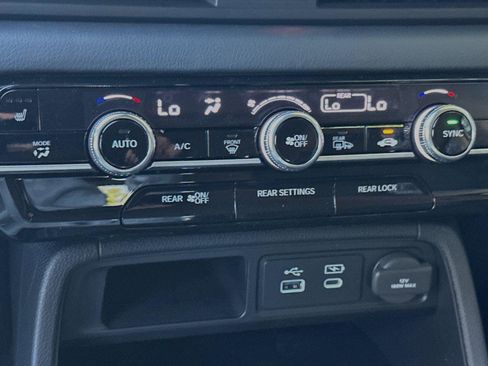 New 2025 Honda Pilot EX-L image 21