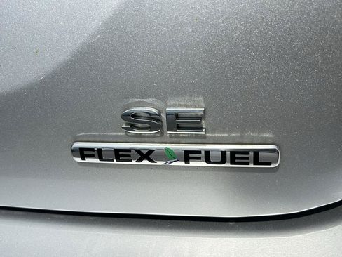 Used 2014 Ford Focus SE w/ Equipment Group 201A FWD image 5