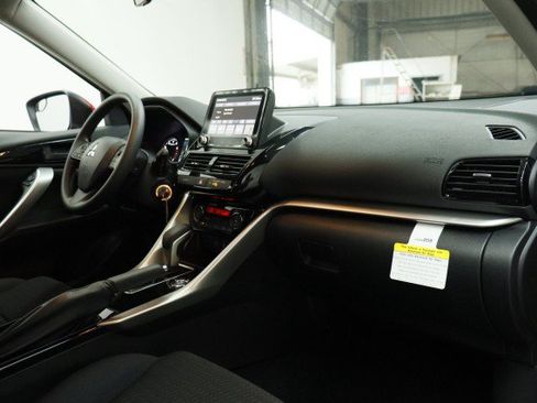 New 2026 Mitsubishi Eclipse Cross ES AWD/4WD image 17