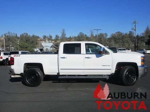 Used 2019 Chevrolet Silverado 2500 LTZ w/ Duramax Plus Package image 3