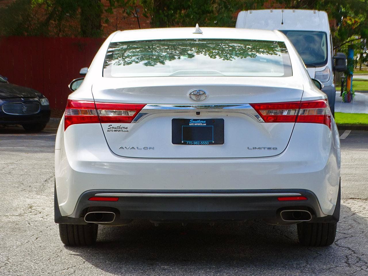 Used 2016 Toyota Avalon Limited w/ Protection Package FWD image 10