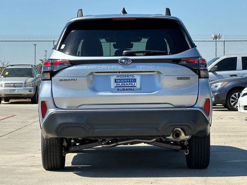 New 2026 Subaru Forester Premium AWD/4WD image 4