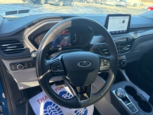 Used 2023 Ford Escape Active image 15
