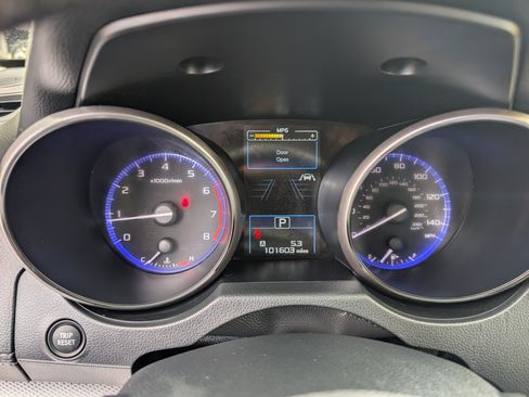 Used 2018 Subaru Legacy 2.5i Premium w/ Eyesight & BSD & Rcta & HBA AWD/4WD image 17
