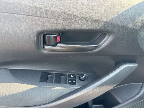 Used 2024 Toyota Corolla LE FWD image 58