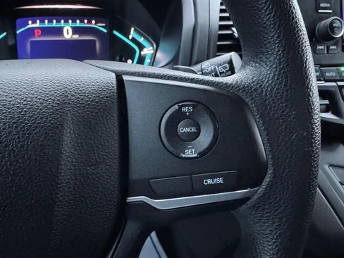 Used 2018 Honda Odyssey LX image 29