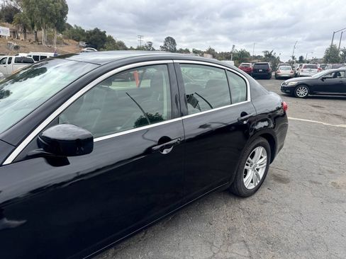 Used 2013 INFINITI G37 Journey w/ Premium Pkg RWD image 4