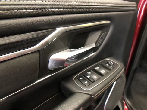 Used 2023 RAM 1500 Laramie AWD/4WD image 12
