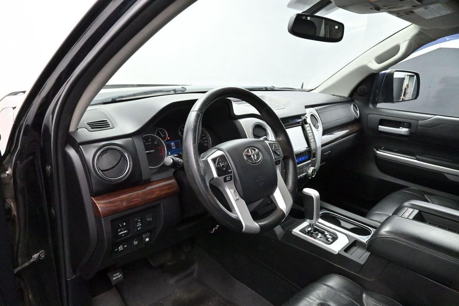 Used 2015 Toyota Tundra Limited w/ Limited Premium Package AWD/4WD image 12