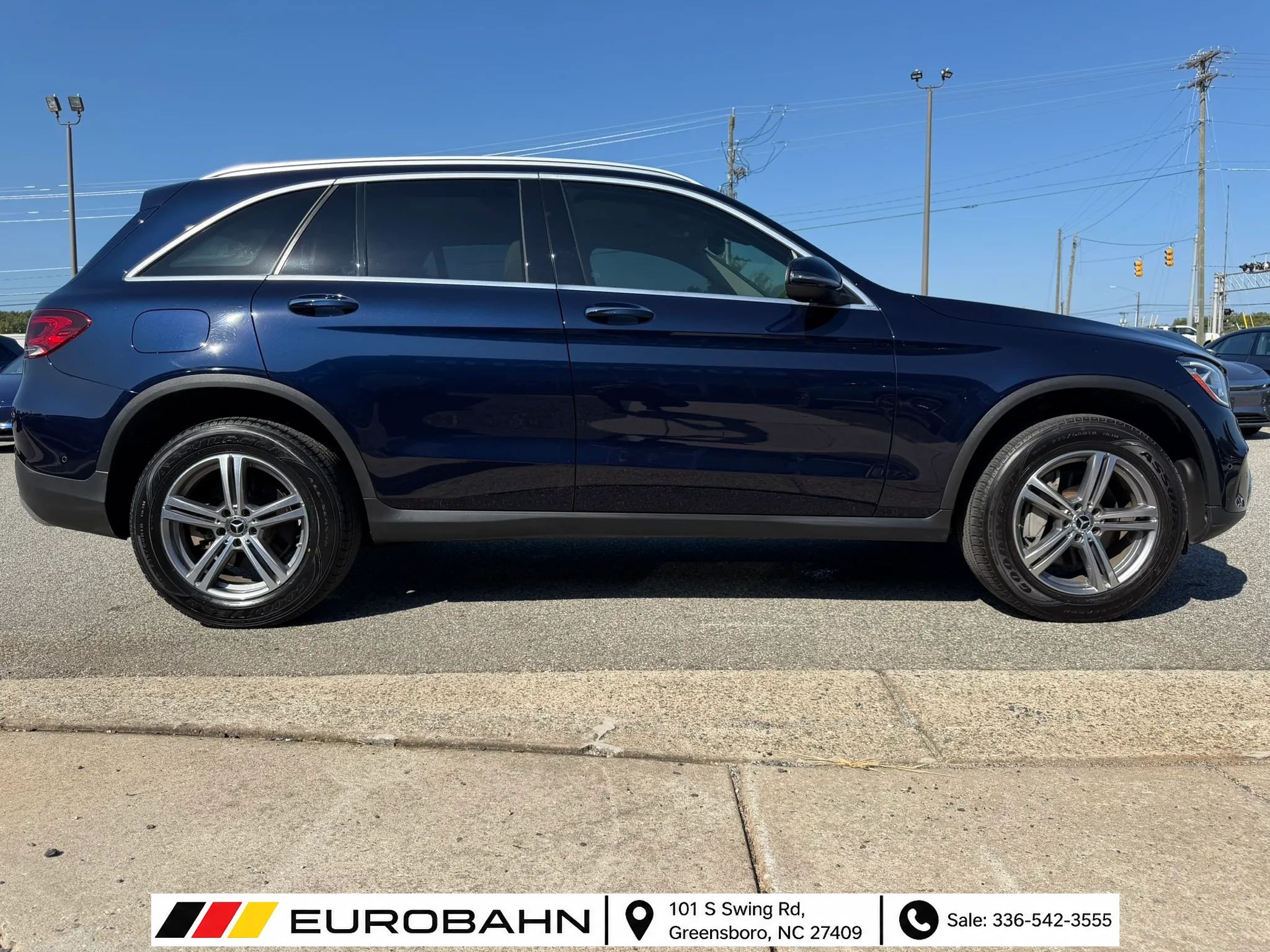 Used 2021 Mercedes-Benz GLC 300 4MATIC image 6