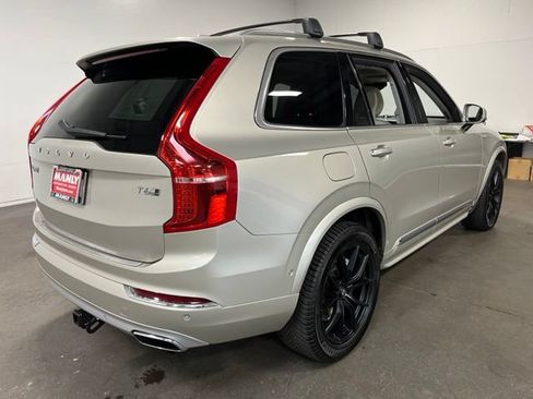 Used 2017 Volvo XC90 T6 Inscription w/ Vision Package AWD/4WD image 3