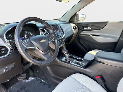 Used 2022 Chevrolet Equinox LT w/ Driver Convenience Package FWD image 33