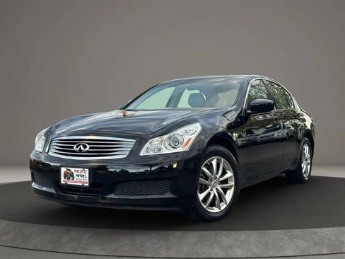 Used 2009 INFINITI G37 x Sedan image 2